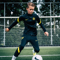 Nike Chelsea Strike Trainingspak 2021-2022 Kids Zwart Geel