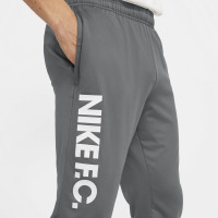 Nike F.C. Essential Pantalon d'Entraînement Gris Blanc