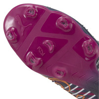 PUMA Future 2.2 Gazon Naturel Gazon Artificiel Chaussures de Foot (MG) Bleu Foncé Rose