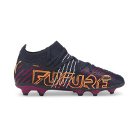 PUMA Future 3.2 Gazon Naturel Gazon Artificiel Chaussures de Foot (MG) Enfants Bleu Foncé Orange Rose