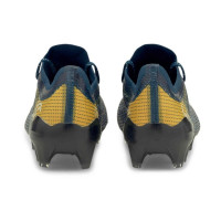PUMA Ultra 1.3 First Mile Gazon Naturel Gazon Artificiel Chaussures de Foot (MG) Bleu Jaune Noir