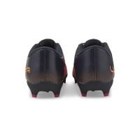 PUMA Ultra 4.4 Gazon Naturel Gazon Artificiel Chaussures de Foot (MG) Enfants Rose Orange Bleu Foncé