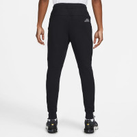 Nike Tech Fleece Jogger Zwart Wit