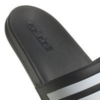 Claquettes adidas Adilette Comfort noires et blanches