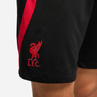 Nike Liverpool Strike Short d'Entraînement 2022-2023 Noir Rouge