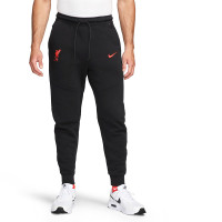Nike Liverpool Tech Fleece Pantalon d'Entraînement 2022-2023 Noir Rouge