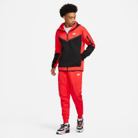 Nike Tech Fleece Jogger Koraalrood Zwart Wit