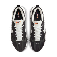 Nike Air Max Dawn Baskets Noir Blanc