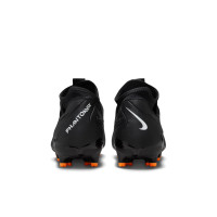 Nike Phantom GX Academy Dynamic Fit Gras / Kunstgras Voetbalschoenen (MG) Zwart Wit Oranje
