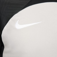 Nike Dri-FIT Strike III Maillot de Foot Gris Noir Blanc