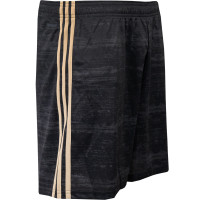 Short de football adidas noir et doré