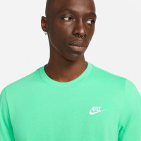 Nike Sportswear Club T-Shirt Vert Clair Blanc