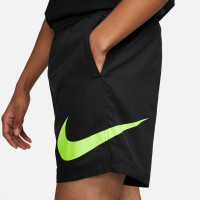 Nike Sportswear Repeat Woven Short Noir Jaune Vif