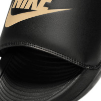 Nike Victori One Claquettes Noir Doré