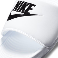 Nike Victori One Claquettes Blanc Noir