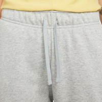Nike Sportswear Club Fleece Pantalon de Jogging Mid-Rise Femmes Gris Blanc