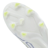 PUMA Ultra Ultimate Pulisic Gazon Naturel Gazon Artificiel Chaussures de Foot (MG) Blanc Bleu Jaune VIf