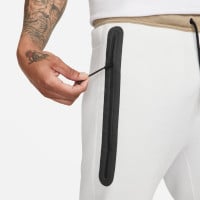 Nike Tech Fleece Sportswear Survêtement Blanc Beige Noir