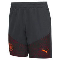 PUMA Manchester City Short d'Entraînement 2023-2024 Gris Foncé Rouge Orange