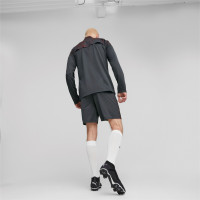 PUMA Manchester City Short d'Entraînement 2023-2024 Gris Foncé Rouge Orange