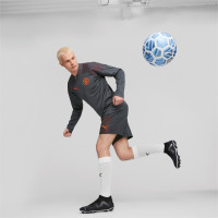 PUMA Manchester City Short d'Entraînement 2023-2024 Gris Foncé Rouge Orange