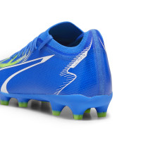 PUMA Ultra Match Gazon Naturel Gazon Artificiel Chaussures de Foot (MG) Bleu Blanc Vert Vif