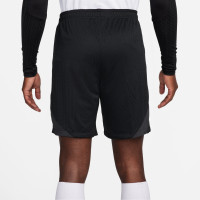 Nike Strike 23 Short de Foot Noir Gris Blanc