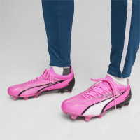 PUMA Ultra Ultimate Gazon Naturel Gazon Artificiel Chaussures de Foot (MG) Femmes Rose Blanc Noir