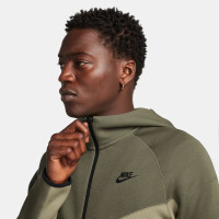 Nike Tech Fleece Sportswear Veste Vert Olive Vert Foncé Noir