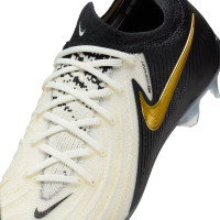 Nike Phantom GX II Elite Gazon Naturel Chaussures de Foot (FG) Noir Blanc Cassé Doré