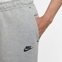 Nike Tech Fleece Short Gris Noir