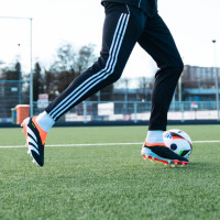 adidas Predator Elite Sans Lacets Gazon Naturel Chaussures de Foot (FG) Noir Blanc Rouge Vif