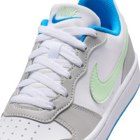 Baskets Nike Court Borough Low Recraft pour enfant, blanc, gris, vert, bleu