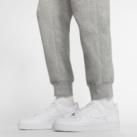Pantalon cargo en polaire Nike Sportswear Club gris blanc