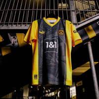 PUMA Borussia Dortmund 4e Shirt 2023-2024 Special Edition