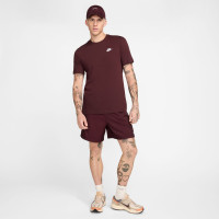 Nike Sportswear Club T-Shirt Bordeauxrood Wit