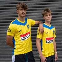 Nike KVC Westerlo Thuisshirt 2024-2025