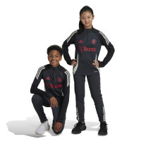 adidas Manchester United Pantalon d'Entraînement Europe 2024-2025 Enfants Gris Foncé Blanc Rouge