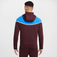 Nike Tech Fleece Sportswear Survêtement Bordeaux Bleu Clair Argenté Noir