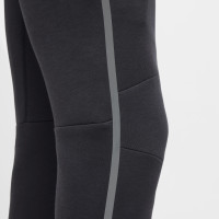 Nike Tech Fleece Sportswear Pantalon de Jogging Gris Foncé Orange Gris