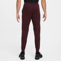 Nike Tech Fleece Sportswear Joggingbroek Bordeauxrood Zilver Zwart