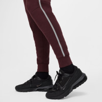 Nike Tech Fleece Sportswear Joggingbroek Bordeauxrood Zilver Zwart