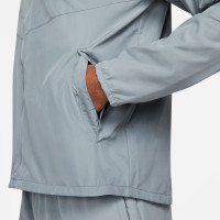 Nike Miler Repel Veste Gris Clair Argenté