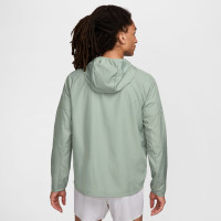 Nike Miler Repel Veste Vert Clair Argenté