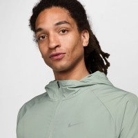 Nike Miler Repel Veste Vert Clair Argenté