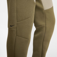 Nike Tech Fleece Sportswear Joggingbroek Olijfgroen Grijs Zwart