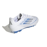 adidas F50 Club Gras / Kunstgras Voetbalschoenen (MG) Wit Blauw Zilver