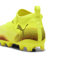 PUMA Future 8 Match Gazon Naturel Artificiel Chaussures de Foot (MG) Enfants Jaune Noir Rose