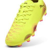 PUMA Future 8 Play Gazon Naturel Artificiel Chaussures de Foot (MG) Enfants Jaune Noir Rose