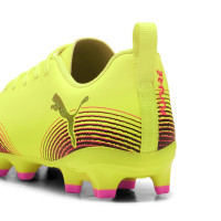 PUMA Future 8 Play Gazon Naturel Artificiel Chaussures de Foot (MG) Enfants Jaune Noir Rose